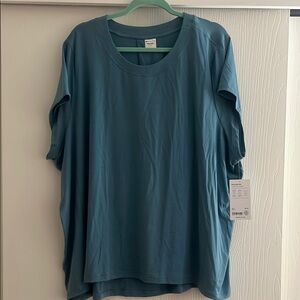 Athleta With Ease Tee short Sleeve T-Shirt